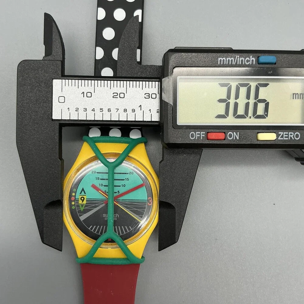 Vtg Swatch Follow Me GJ101 Womens Watch 31mm Green Black Strap New Battery